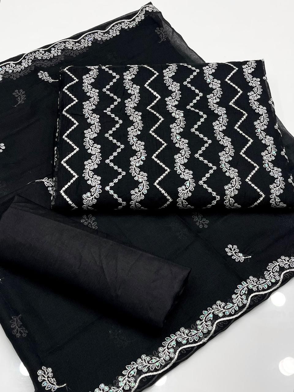 Elegant Black Embroidered Lawn Suit with Chiffon Dupatta